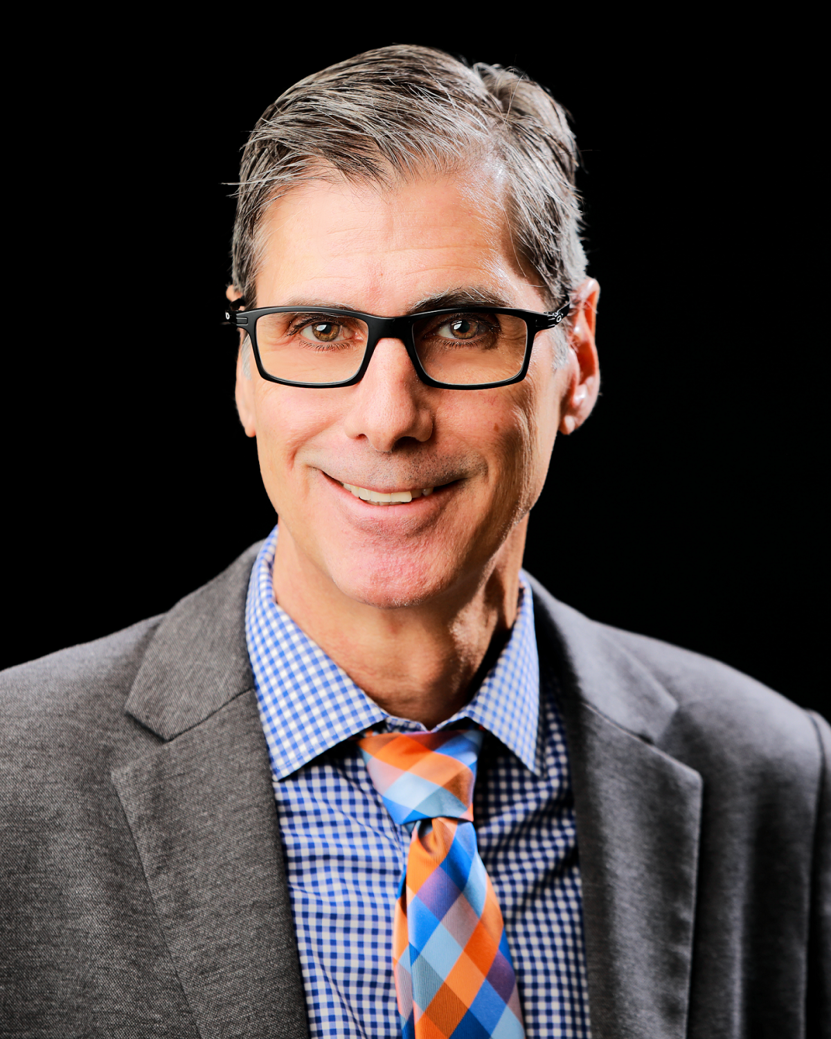 photo of Dr. michael nuzzo